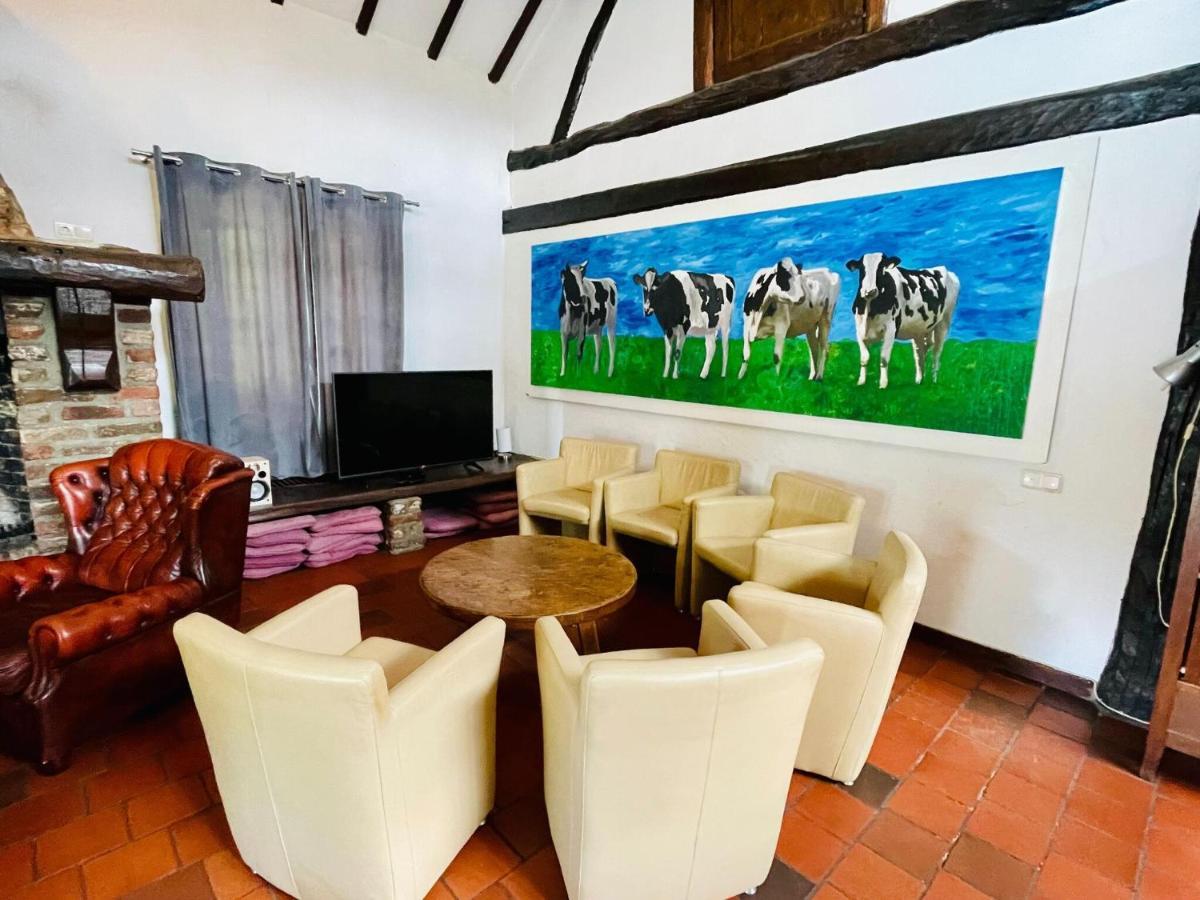 Magnificent Farmhouse In Sint Joost Zewnętrze zdjęcie